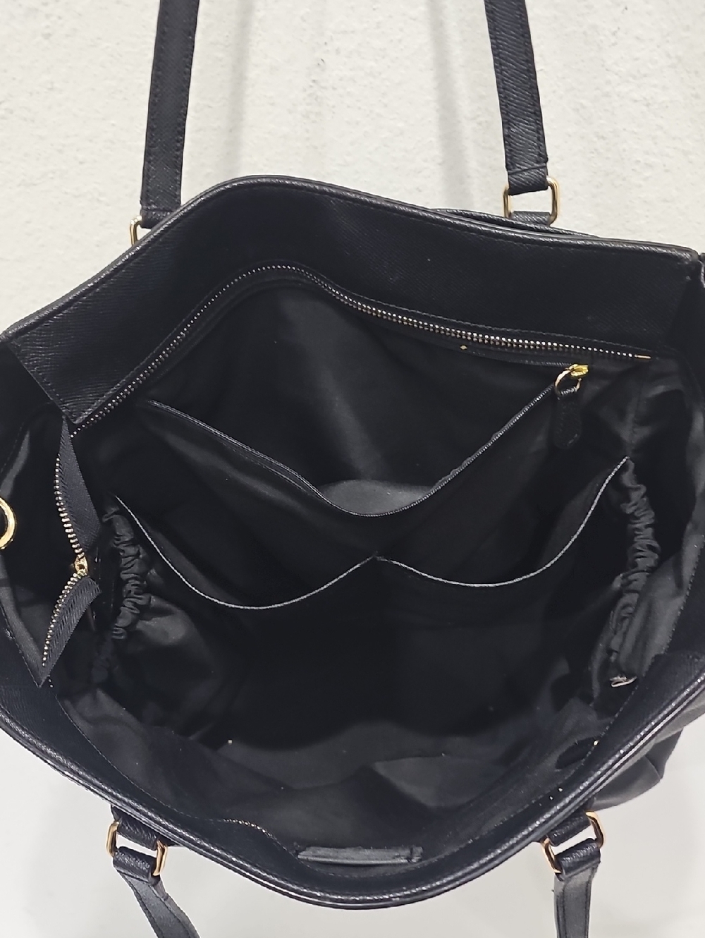 Coach Black Tote diaper bag - Picture 5 of 14
